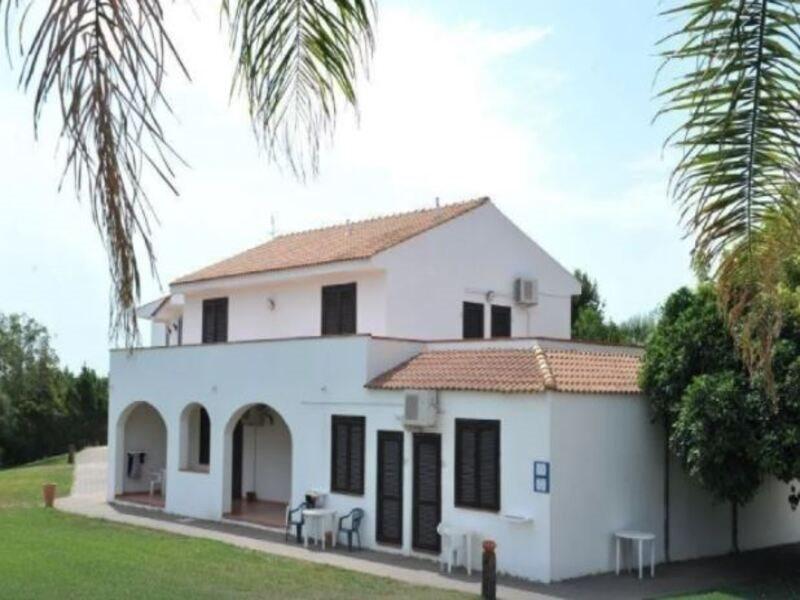 Hotel Club Santa Sabina Torre Santa Sabina Exterior photo