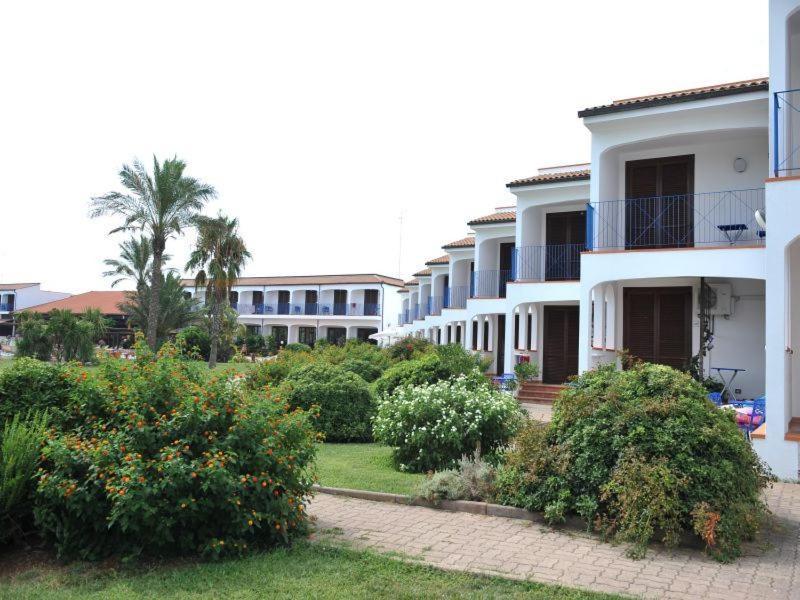 Hotel Club Santa Sabina Torre Santa Sabina Exterior photo
